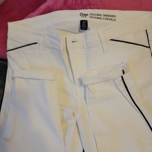 NWT Gap white leggings